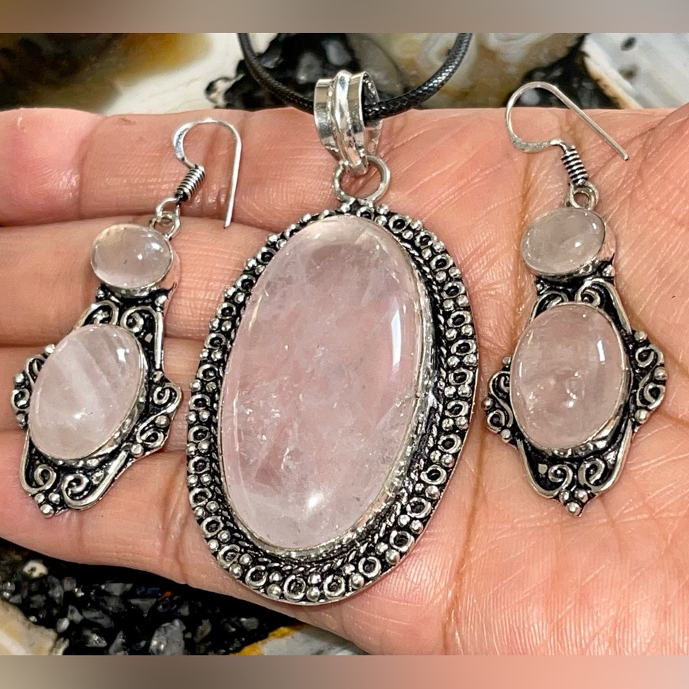 Pale Pink Rose Quartz Pendant & Earrings Set
